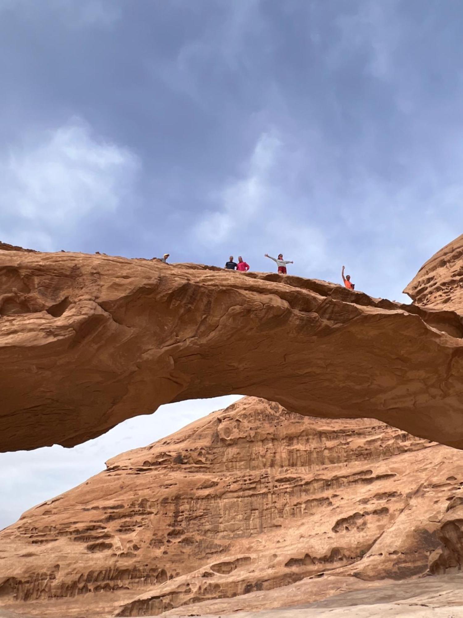 Raja Camp Hotel Wadi Rum Luaran gambar
